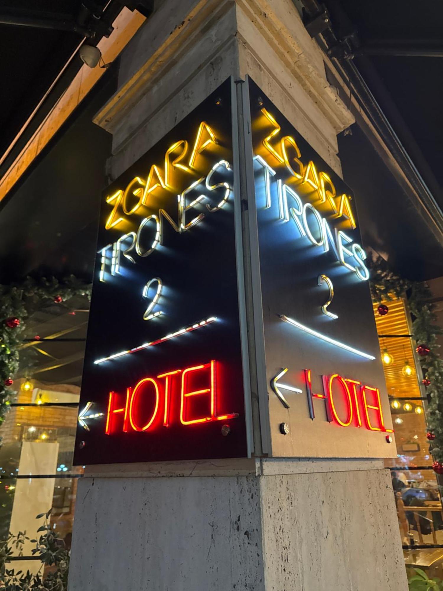Hotel Tirona Tirana Bagian luar foto