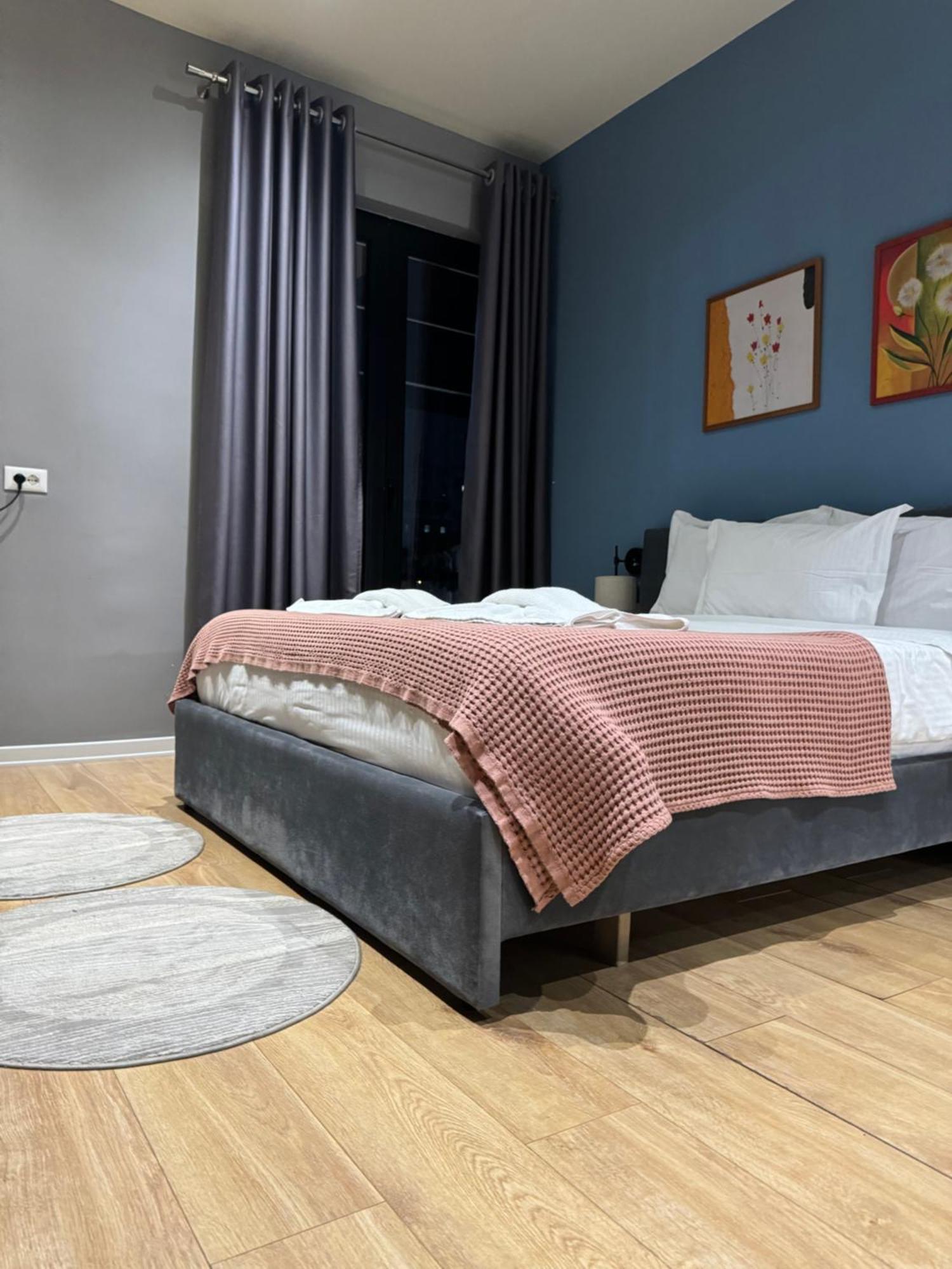 Hotel Tirona Tirana Bagian luar foto